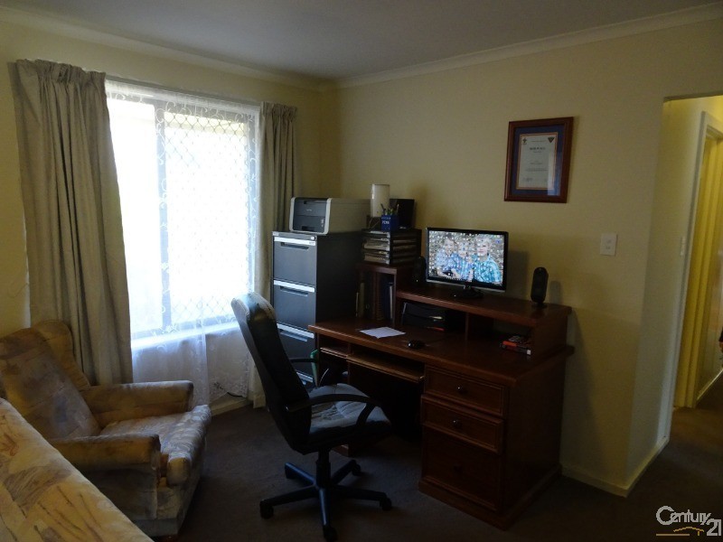 11 Carnarvon Avenue, Redwood Park SA 5097