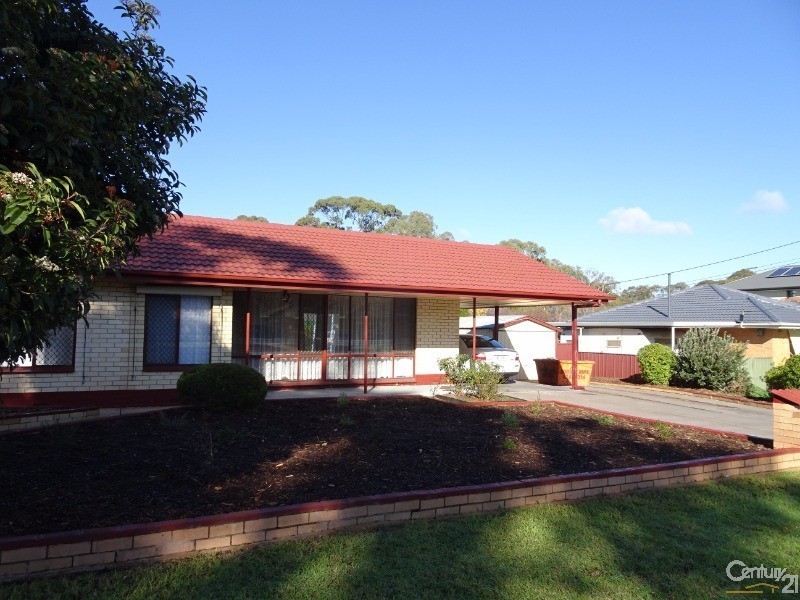 11 Carnarvon Avenue, Redwood Park SA 5097