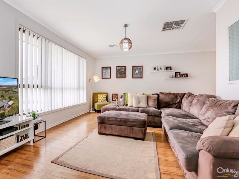 2 Ross Court, Para Vista SA 5093