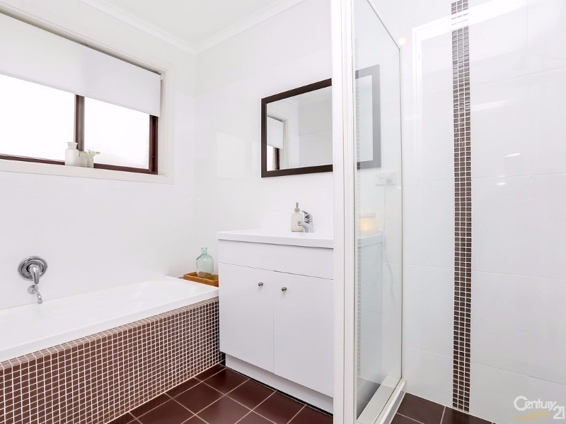 2 Ross Court, Para Vista SA 5093