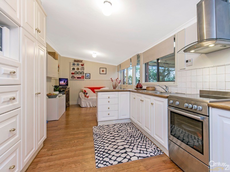 17 Elizabeth Street, Tea Tree Gully SA 5091