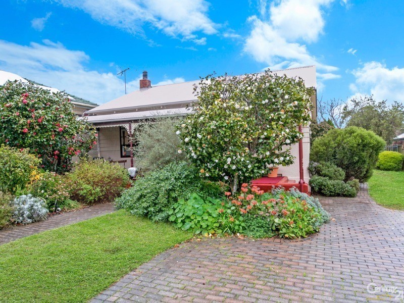 17 Elizabeth Street, Tea Tree Gully SA 5091