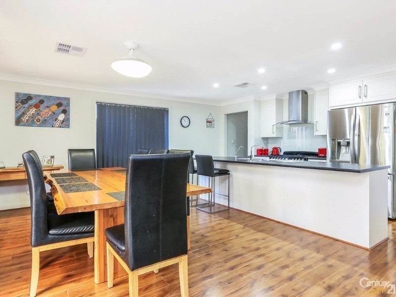 20 Albany Terrace, Valley View SA 5093