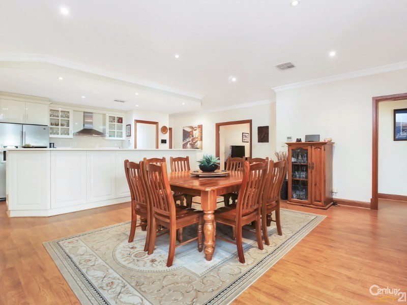 9 Sunset Circuit, Walkley Heights SA 5098
