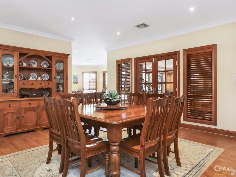 9 Sunset Circuit, Walkley Heights SA 5098