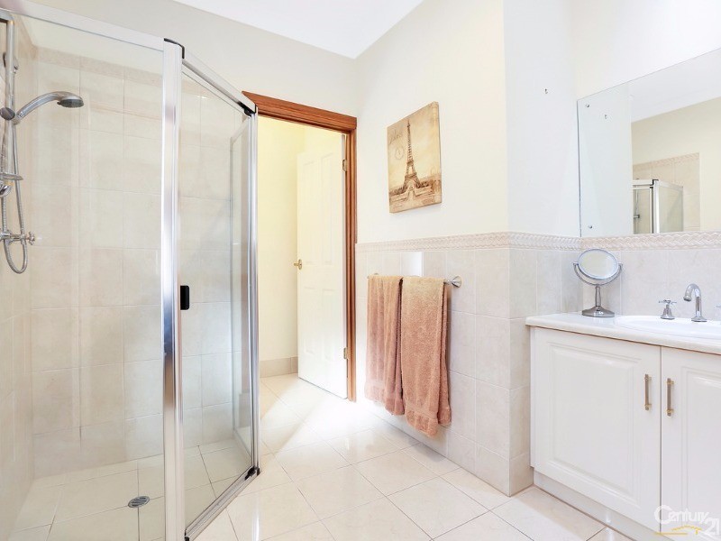 9 Sunset Circuit, Walkley Heights SA 5098