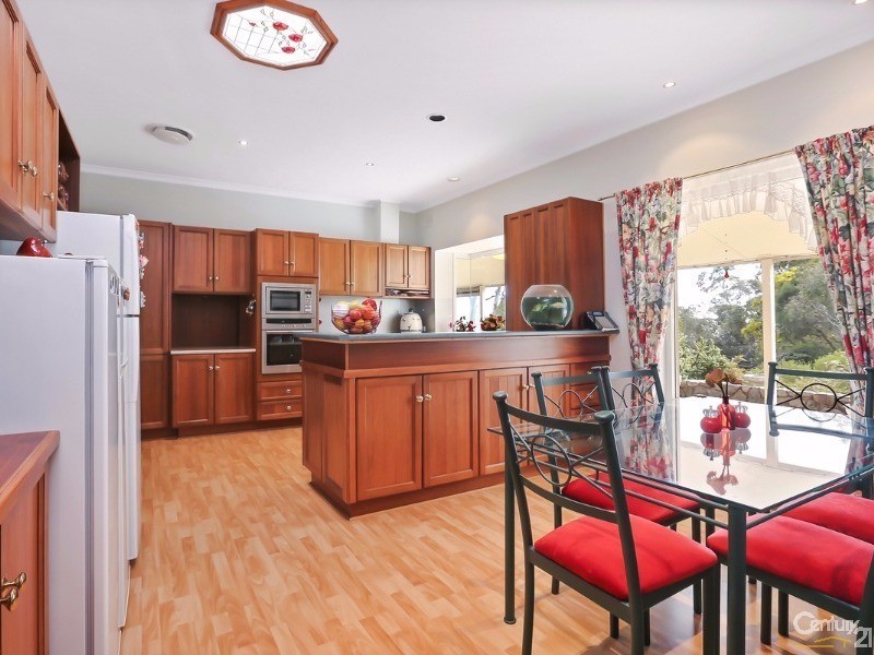 30 Range Road South, Houghton SA 5131