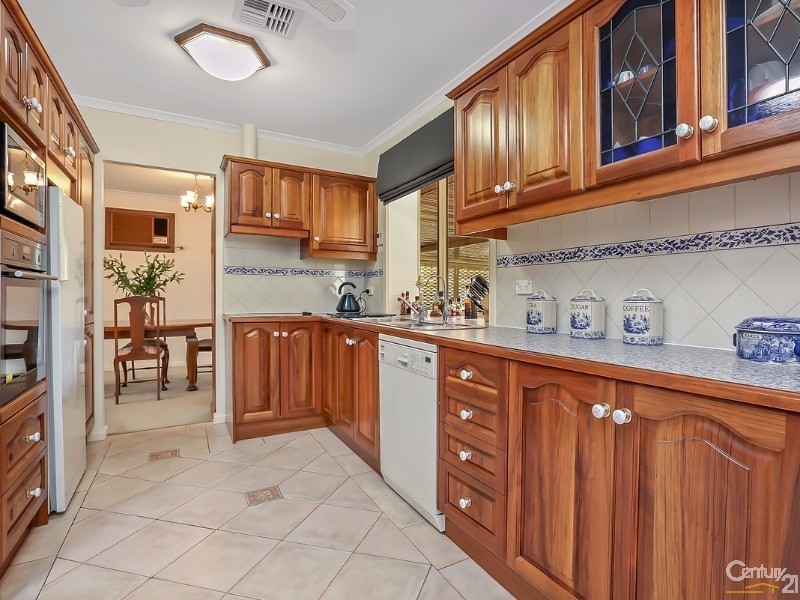 8 Weld Crescent, Hope Valley SA 5090