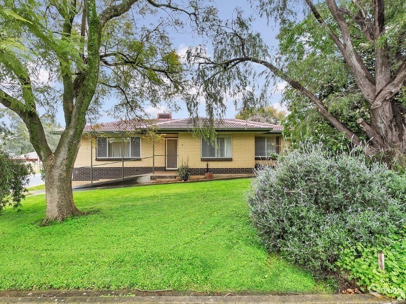 2 Mattinson Road, Ridgehaven SA 5097