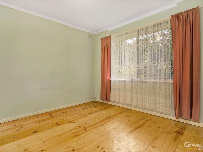 2 Mattinson Road, Ridgehaven SA 5097