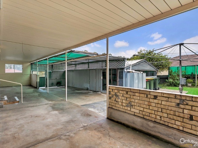 2 Mattinson Road, Ridgehaven SA 5097