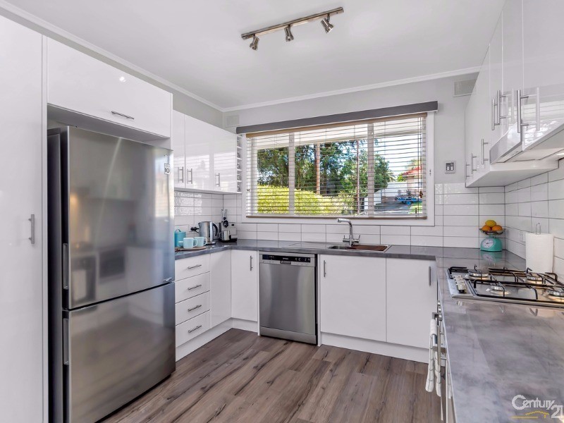 22 Cremin Street, Fairview Park SA 5126