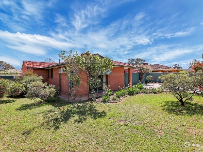 1 Begonia Court, Parafield Gardens SA 5107