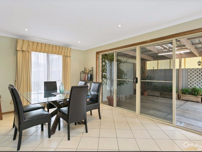 42 Banksia Crescent, Parafield Gardens SA 5107