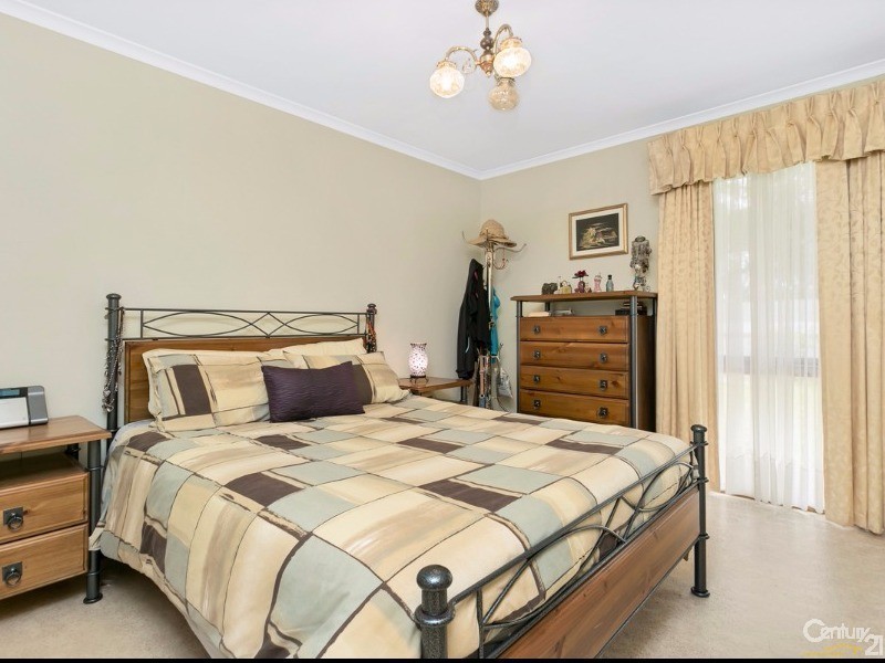 42 Banksia Crescent, Parafield Gardens SA 5107