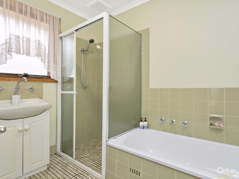 42 Banksia Crescent, Parafield Gardens SA 5107