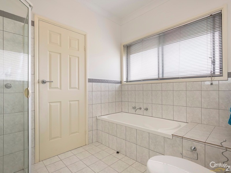 15 Fernbank Ave, Golden Grove SA 5125