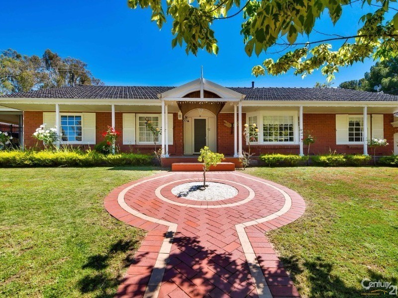 2 Wattlebird Drive, Highbury SA 5089