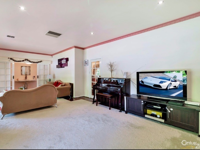 2 Wattlebird Drive, Highbury SA 5089