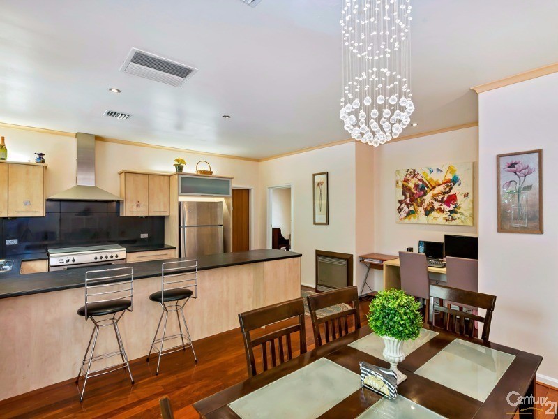 2 Wattlebird Drive, Highbury SA 5089