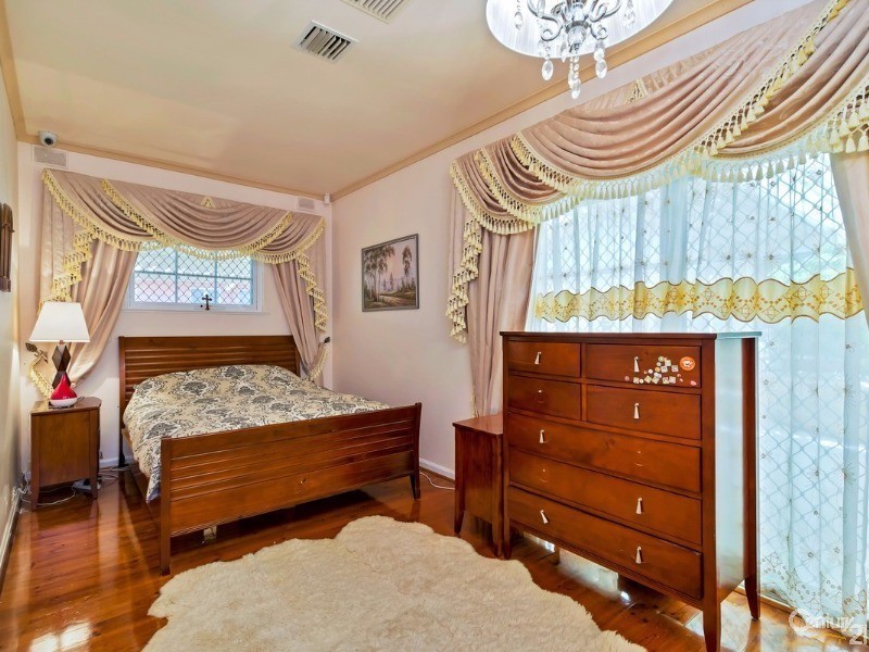 2 Wattlebird Drive, Highbury SA 5089