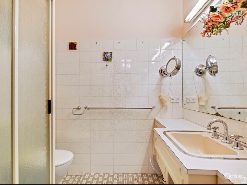 2 Wattlebird Drive, Highbury SA 5089