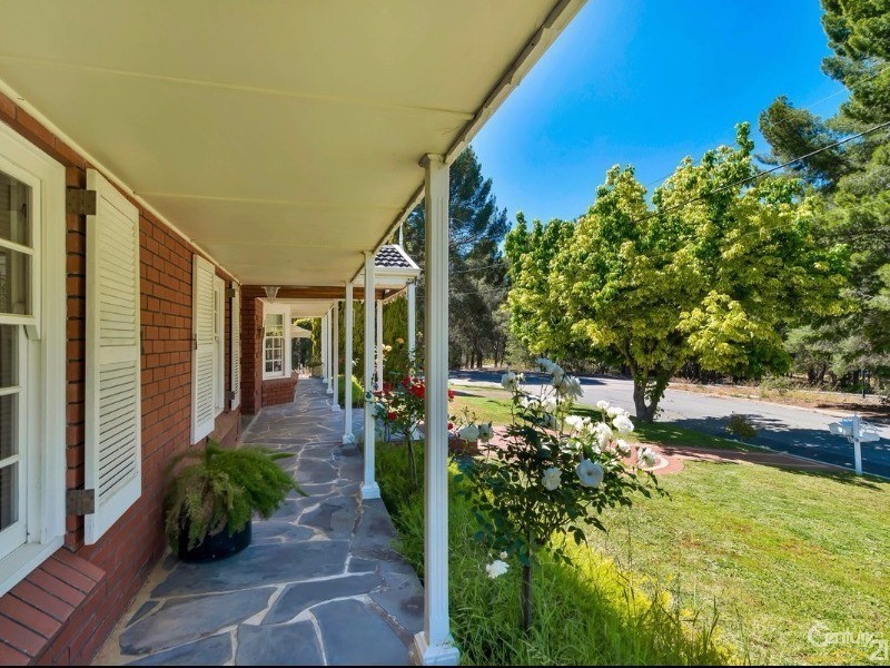 2 Wattlebird Drive, Highbury SA 5089