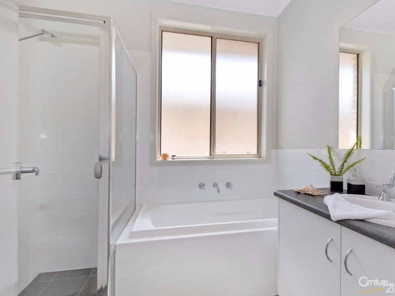 35 Greensview Road, Banksia Park SA 5091