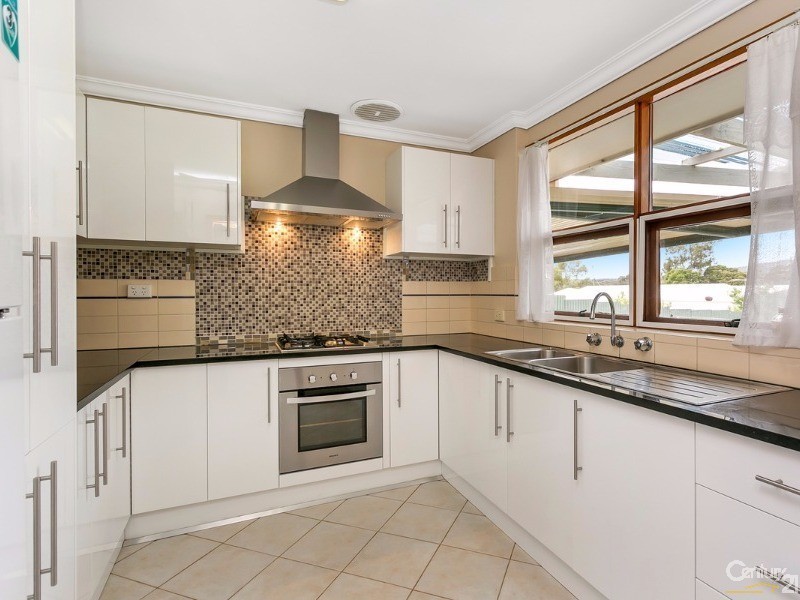 34 Hawke Street, Ridgehaven SA 5097