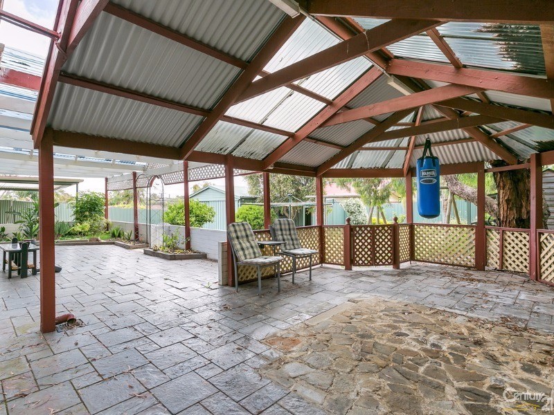 34 Hawke Street, Ridgehaven SA 5097