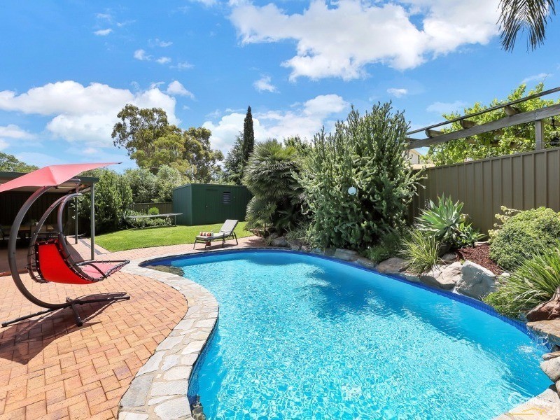 2 Kaplan Court, St Agnes SA 5097