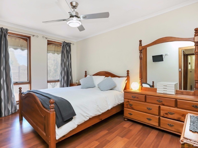 2 Kaplan Court, St Agnes SA 5097