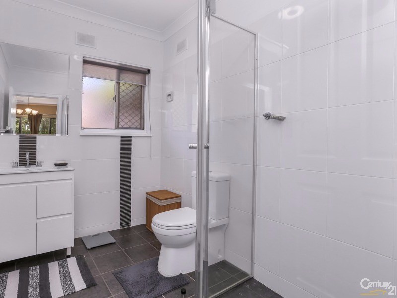 15 Windsor Road, Highbury SA 5089