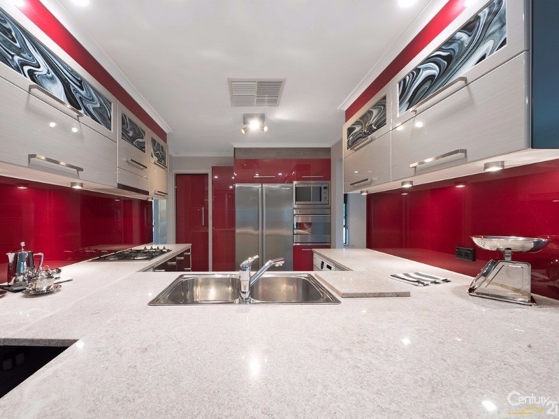 10 Vendetta Drive, Salisbury Heights SA 5109