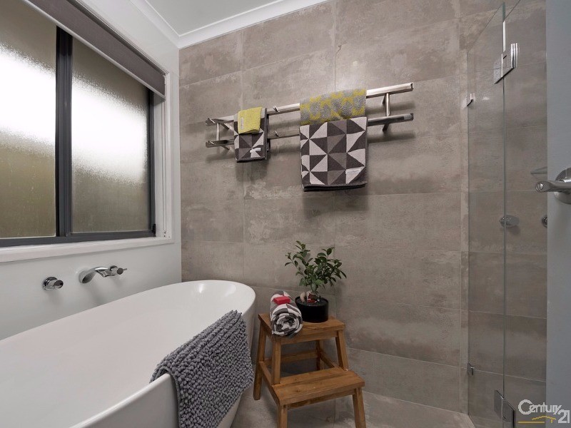 10 Vendetta Drive, Salisbury Heights SA 5109