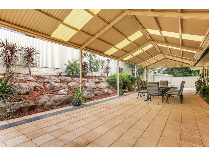 11 Farm Drive, Redwood Park SA 5097