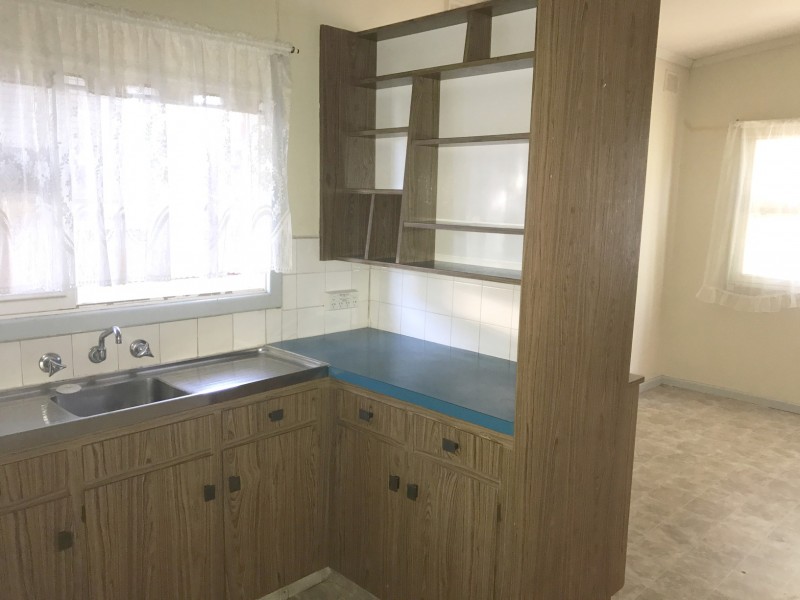 205 Wright Road, Valley View SA 5093