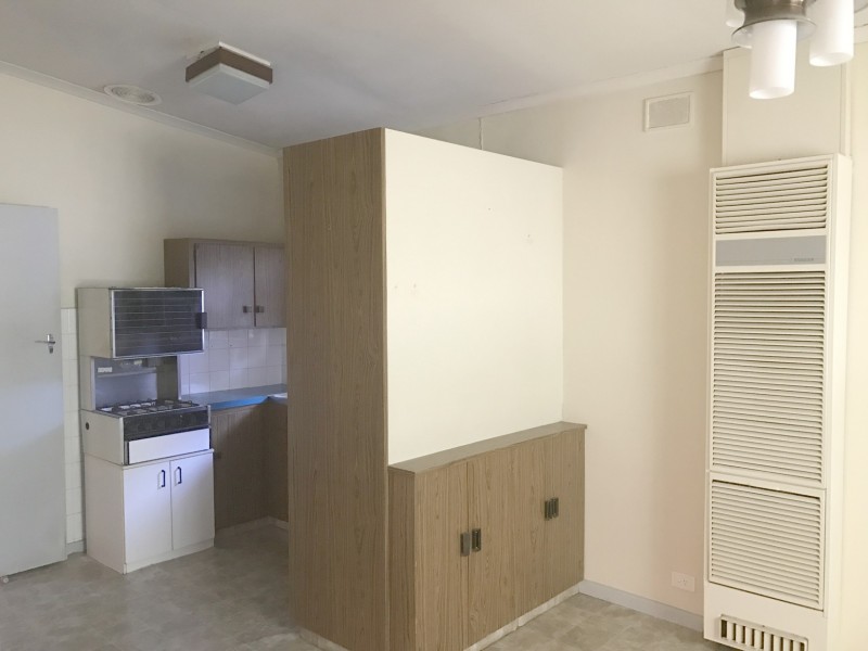205 Wright Road, Valley View SA 5093