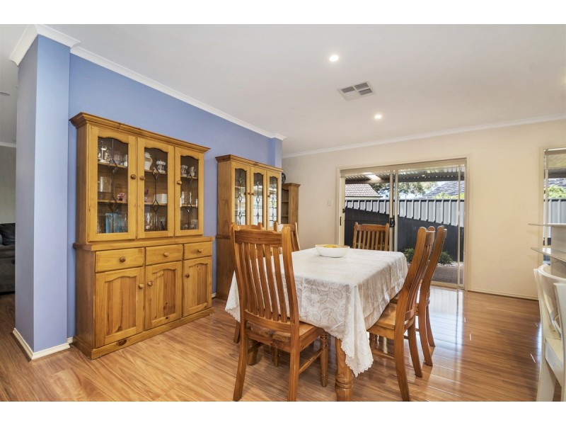 31 Britten Crescent, Modbury SA 5092