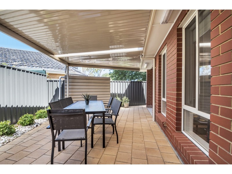 31 Britten Crescent, Modbury SA 5092