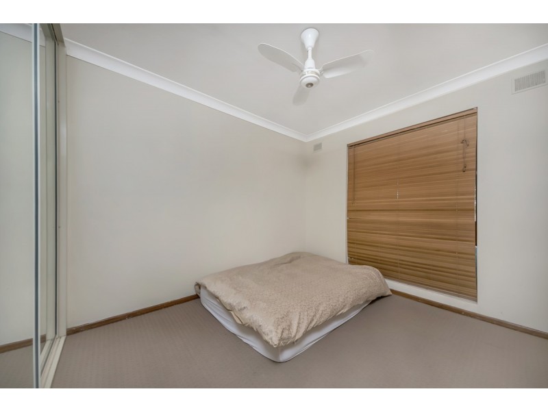 16 Morris Drive, Valley View SA 5093