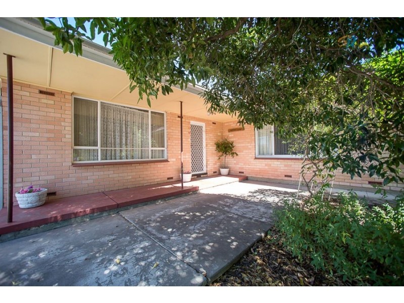 43 Littler Drive, Fairview Park SA 5126