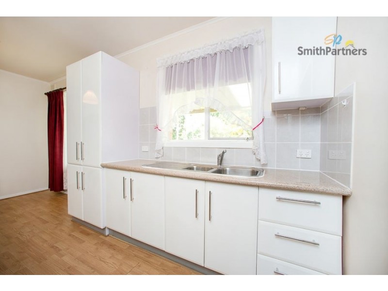 43 Littler Drive, Fairview Park SA 5126