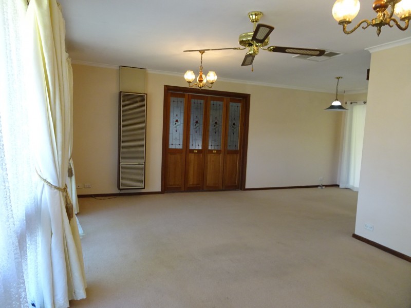 9 Kestral Way, Modbury Heights SA 5092