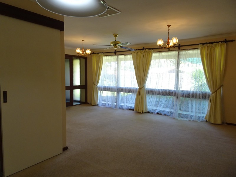 9 Kestral Way, Modbury Heights SA 5092