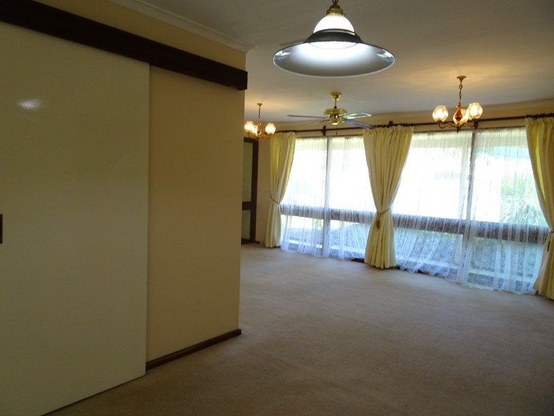 9 Kestral Way, Modbury Heights SA 5092