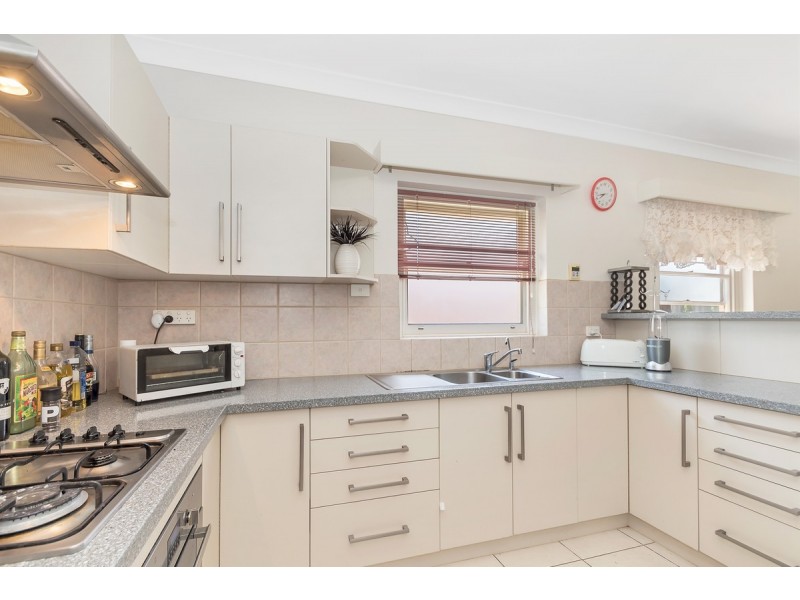 18 Carty Avenue, Modbury SA 5092