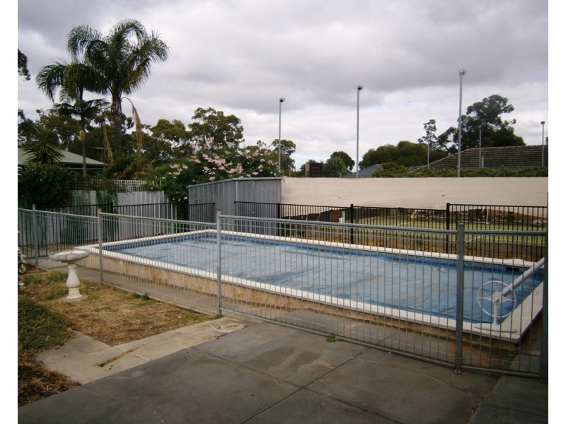 11 Highfield Drive, Tea Tree Gully SA 5091