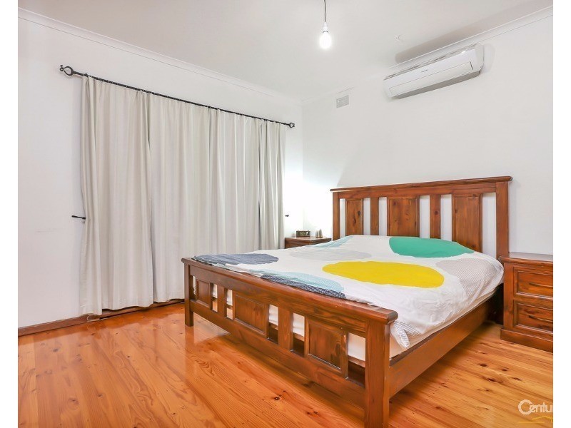 5 Plews Avenue, Valley View SA 5093