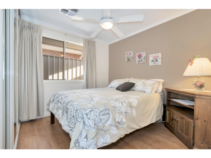 5 MacMahon Ave, St Agnes SA 5097